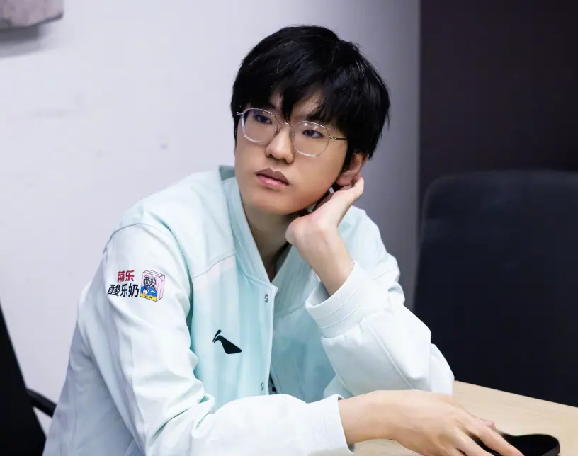 然而, 甚至不排除, e离队更多 然而, 甚至不排除, e离队更多