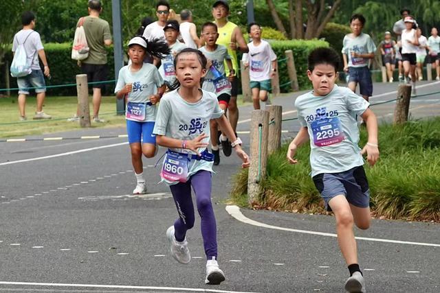 长廊, 业标准 长廊, 业标准