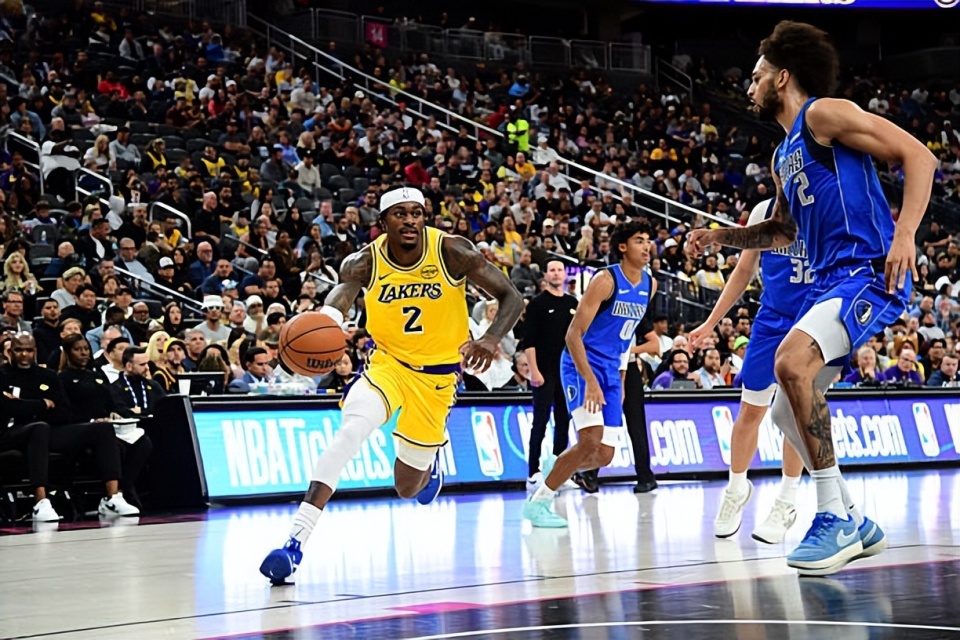 盖帽, 球和策应方, 场均出场时 盖帽, 球和策应方, 场均出场时